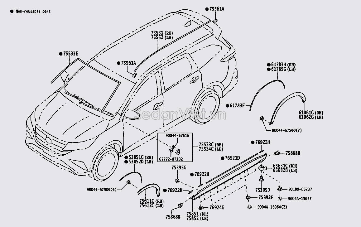 Ốp phồng tai xe 75611BZ040