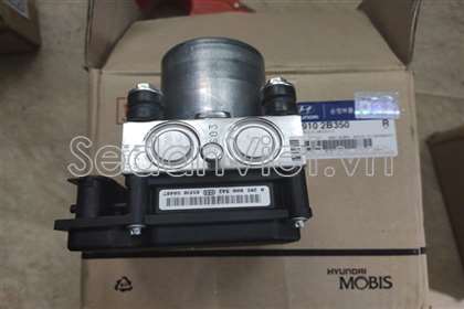 Cụm điều khiển ABS 589102B350