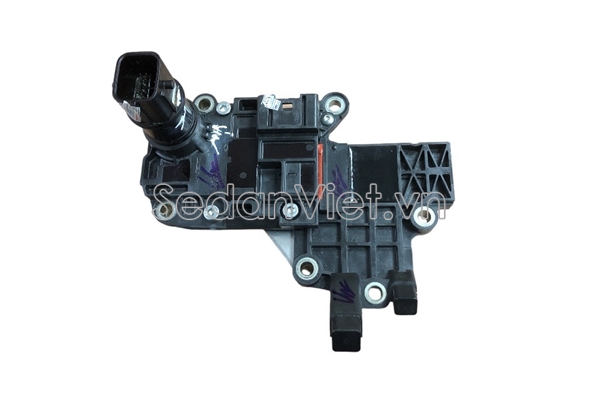 Hộp điện điều khiển hộp số TCM Mazda 3 2013-2016