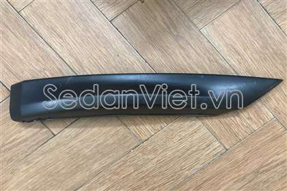 Ốp cản F1EJ17626A3A