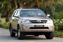 Fortuner 2005-2008