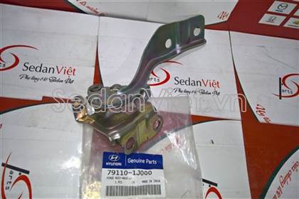 Bản lề nắp capo 791101J000