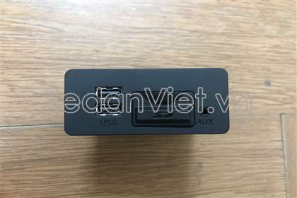 Cổng USB AUX BHP1669U0