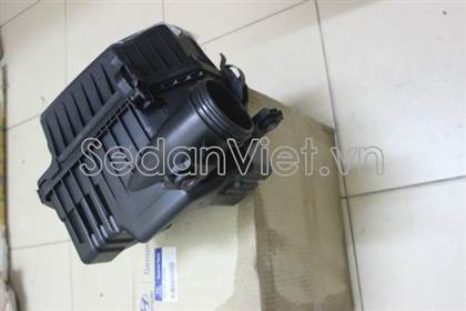 Hộp lọc gió động cơ 281101R300