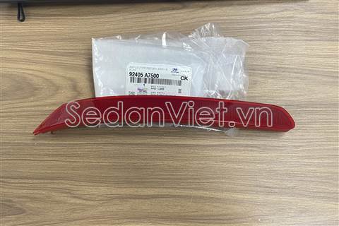 Đèn phản quang cản sau 92405A7500