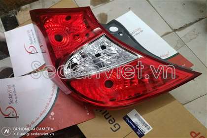 Đèn hậu 924111R230